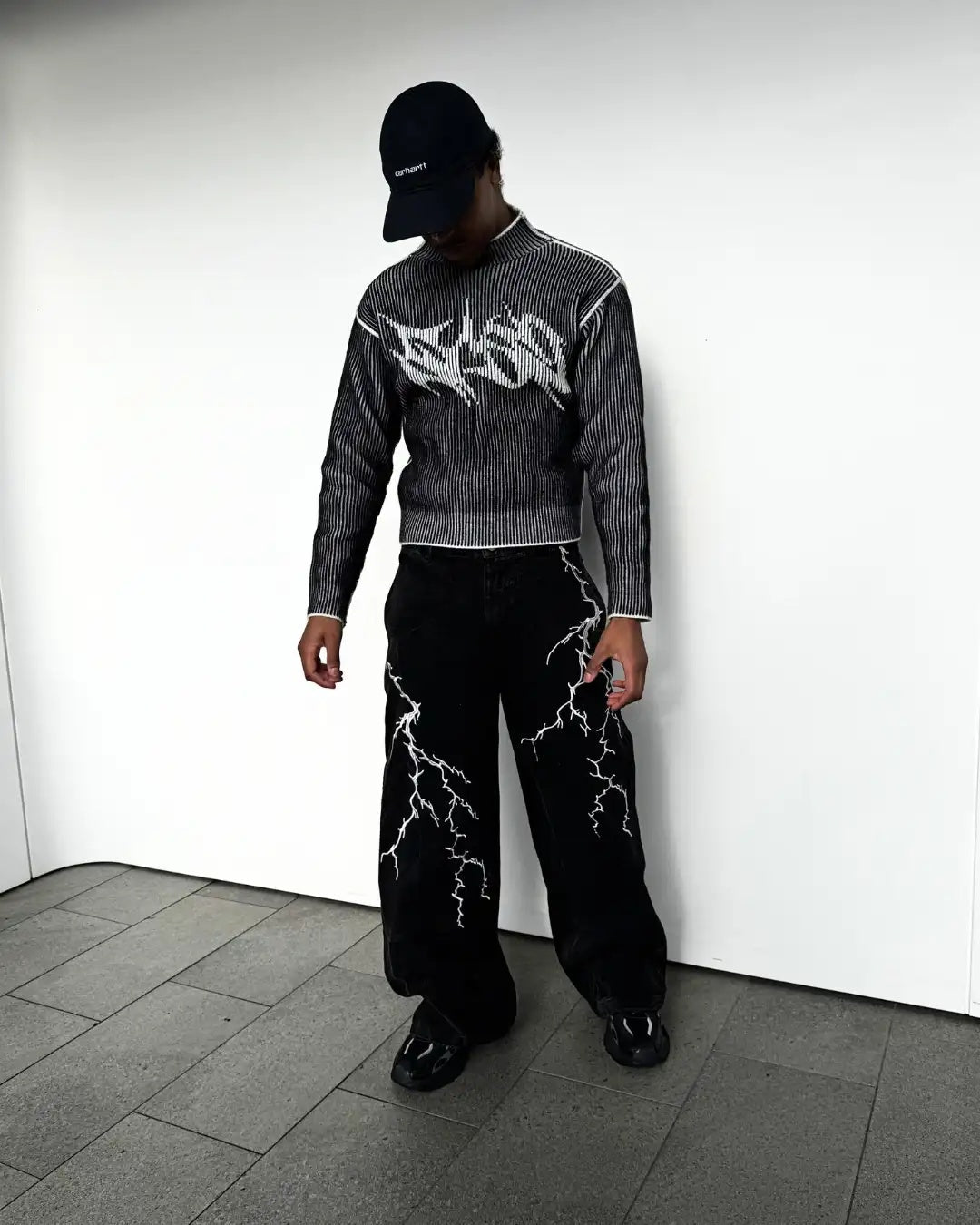 RAVEN KNIT