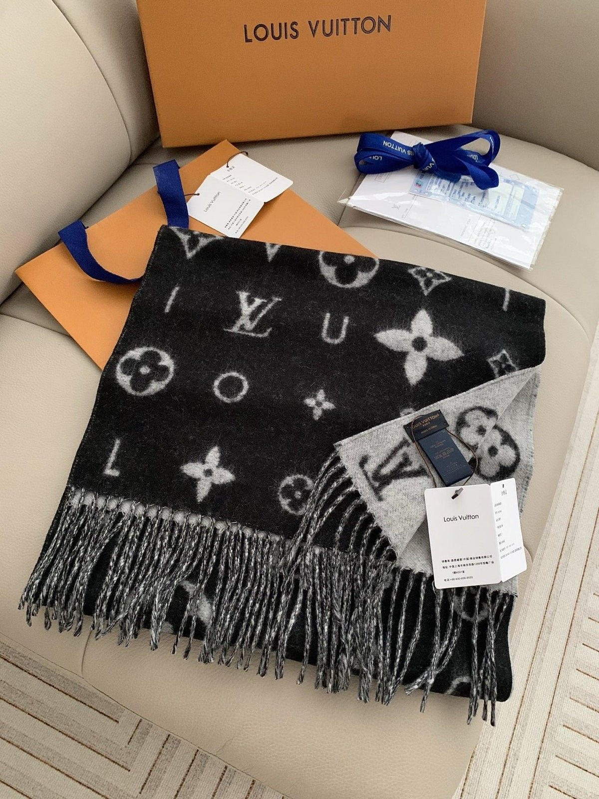 Louis Vuitton Black & Gray Reversible Scarf