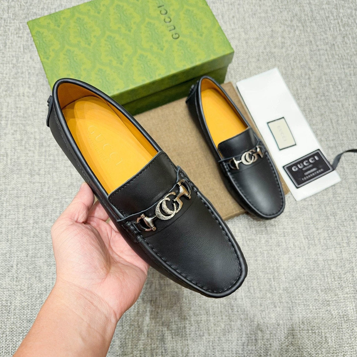 GUCCI Black Metal-Detail Loafers