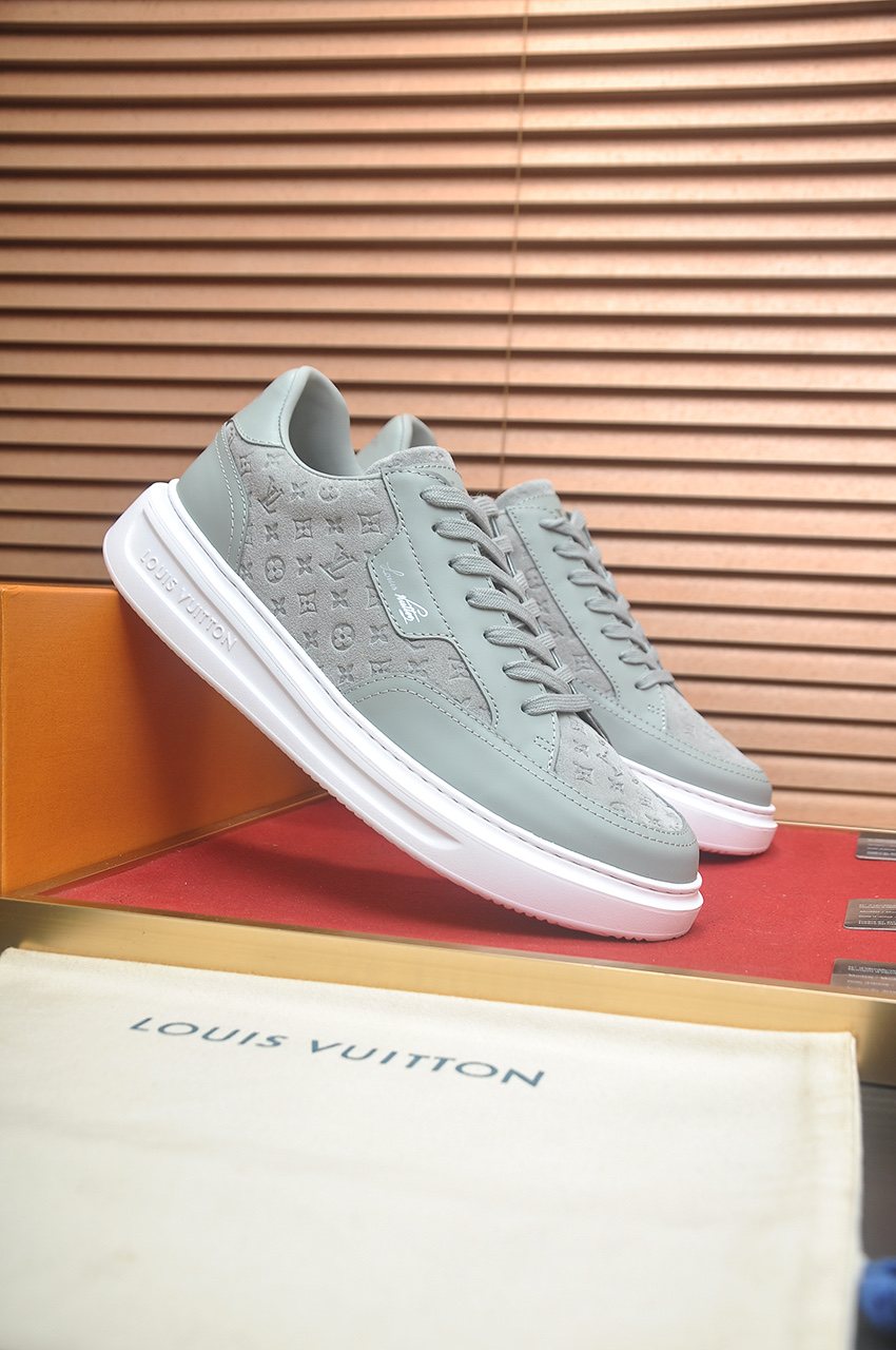 Louis Vuitton Textured Low-Top Sneakers